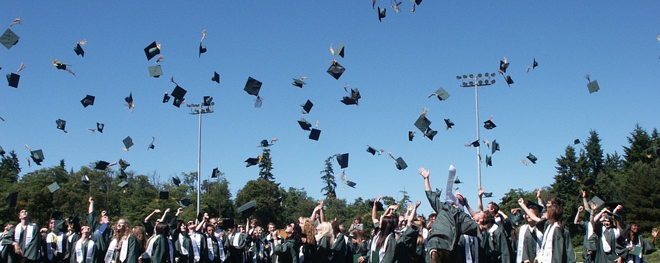 Student loan debt of $34M: Pledged payment by billionaire for entire class and their parents