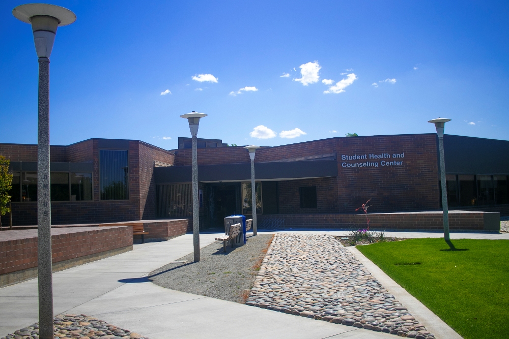 University admission standards deplored by the head of £33,500-a-year boarding school