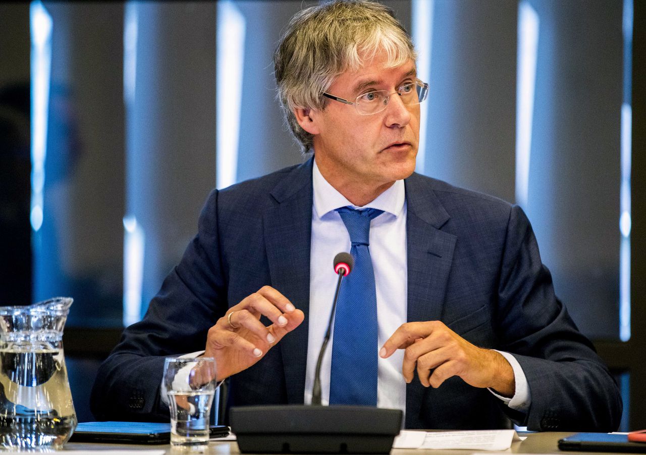Three 2019 Nobel winners to donate prize money to support economic research